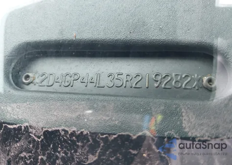 2005 Dodge Grand Caravan Sxt из США, поврежденный, VIN 2D4GP44L35R219282